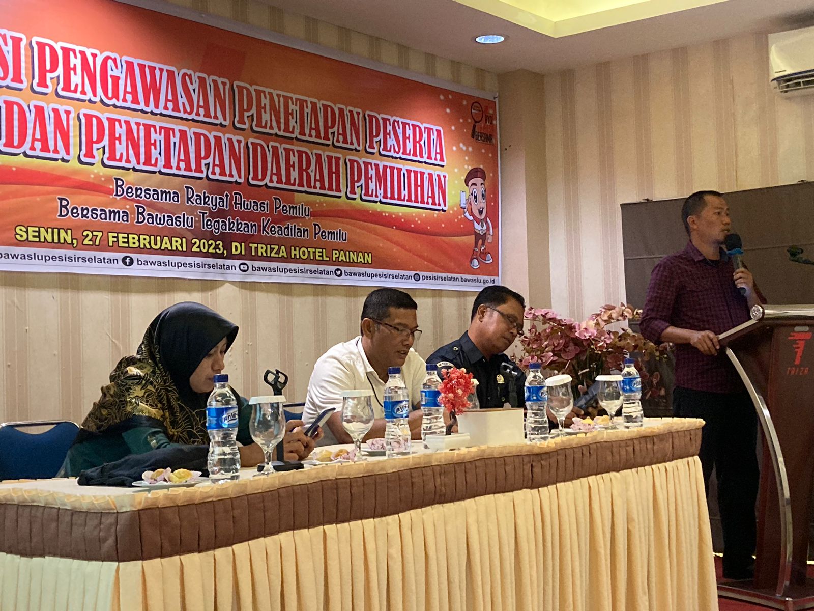 Rapat Evaluasi Pengawasan Penetapan Jumlah Kursi dan Daerah Pemilihan