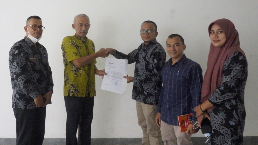 Bawaslu Pessel Serahkan Rancangan Anggaran Biaya (RAB) Pilkada ke Pemda Pesisir Selatan