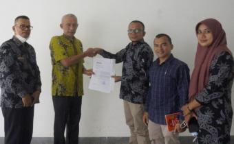 Bawaslu Pessel Serahkan Rancangan Anggaran Biaya (RAB) Pilkada ke Pemda Pesisir Selatan